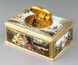 Fine vintage Viennese enamel and gilt metal singing bird box, by Karl Griesbaum